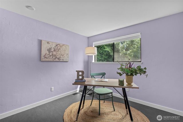 3414 NE Quinault Drive, Bremerton, WA 98311
