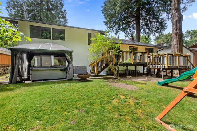 3414 NE Quinault Drive, Bremerton, WA 98311
