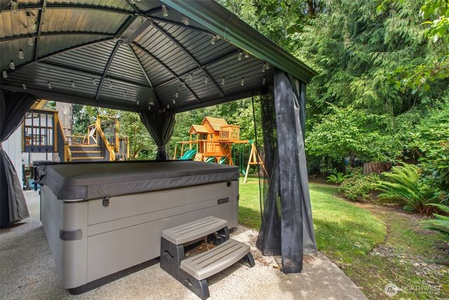 3414 NE Quinault Drive, Bremerton, WA 98311