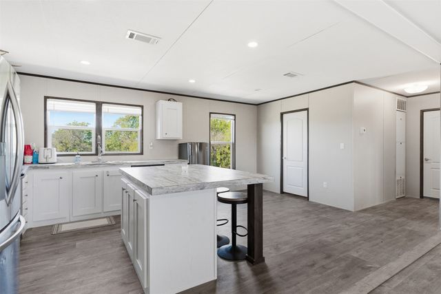 7553 Hutcheson Hill Road, Springtown, TX 76082