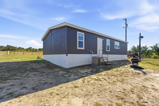 7553 Hutcheson Hill Road, Springtown, TX 76082