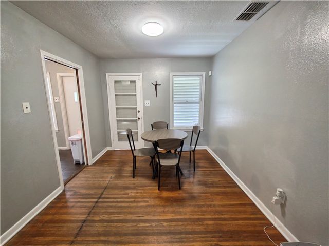 4310 Cambridge Dr, Corpus Christi, TX 78415