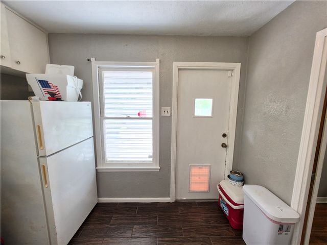 4310 Cambridge Dr, Corpus Christi, TX 78415