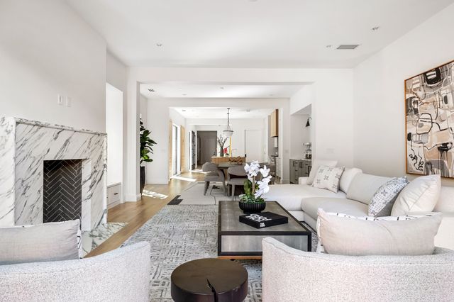 4105 Hawthorne Avenue, Dallas, TX 75219