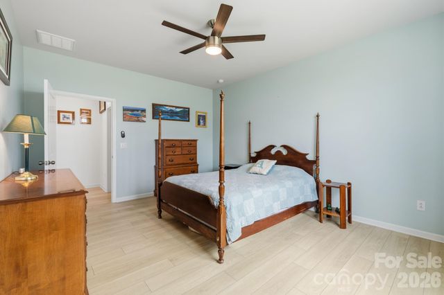 2368 Trollinger Drive, Catawba, NC 28609