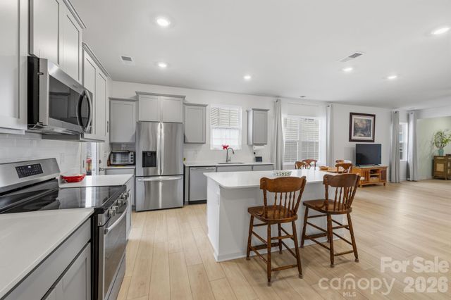 2368 Trollinger Drive, Catawba, NC 28609