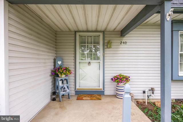 240 SOUTHVIEW DRIVE, Delran, NJ 08075