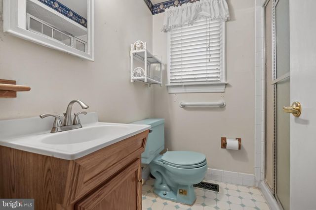 240 SOUTHVIEW DRIVE, Delran, NJ 08075