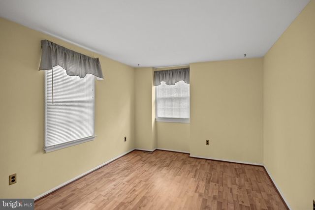 240 SOUTHVIEW DRIVE, Delran, NJ 08075