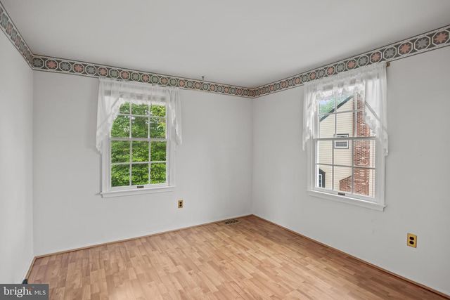 240 SOUTHVIEW DRIVE, Delran, NJ 08075