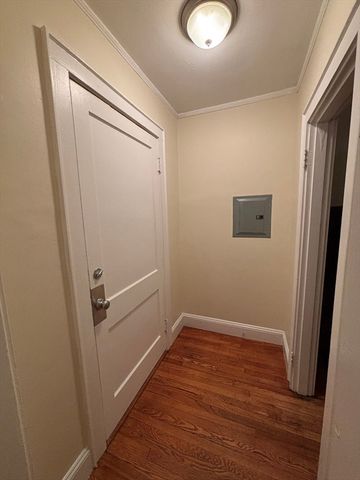 50 Broadway 17, Beverly, MA 01915