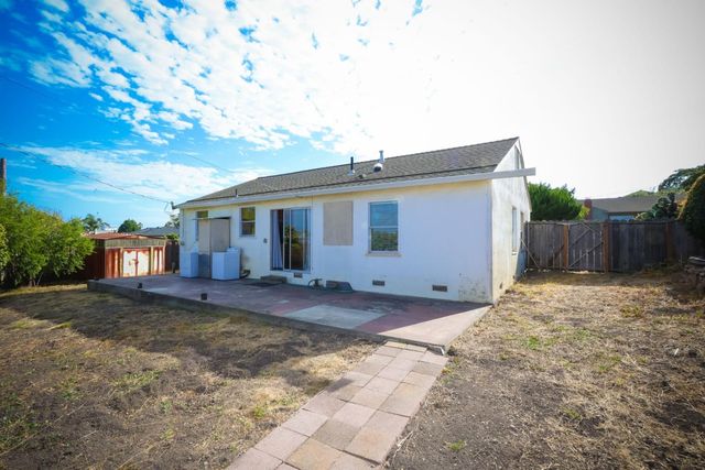 106 Mesa Lane, Santa Cruz, CA 95060
