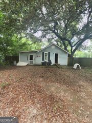 513 8th Avenue, Albany, GA 31701