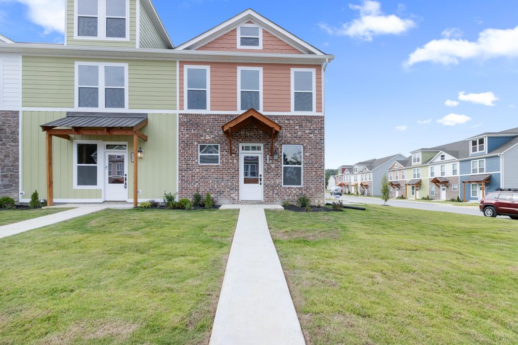 1902 Cypress Lane, Cleveland, TN 37323