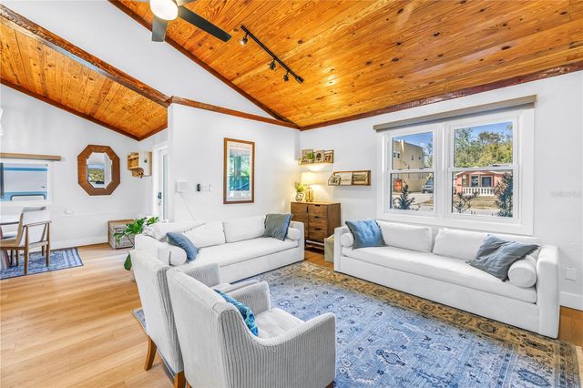 2834 W BAY HAVEN DRIVE, Tampa, FL 33611