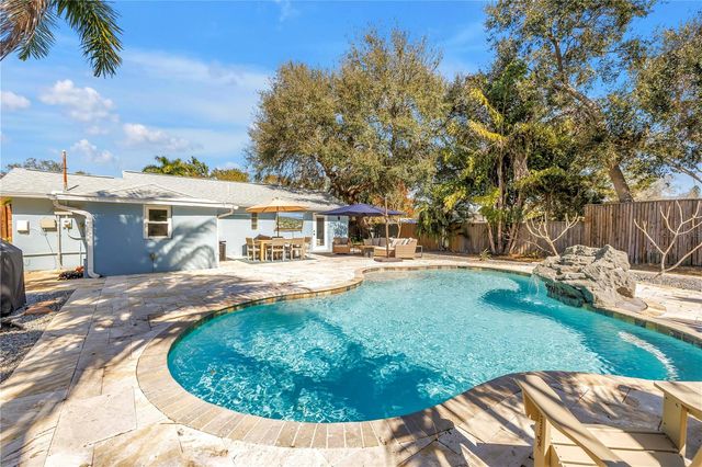 2834 W BAY HAVEN DRIVE, Tampa, FL 33611