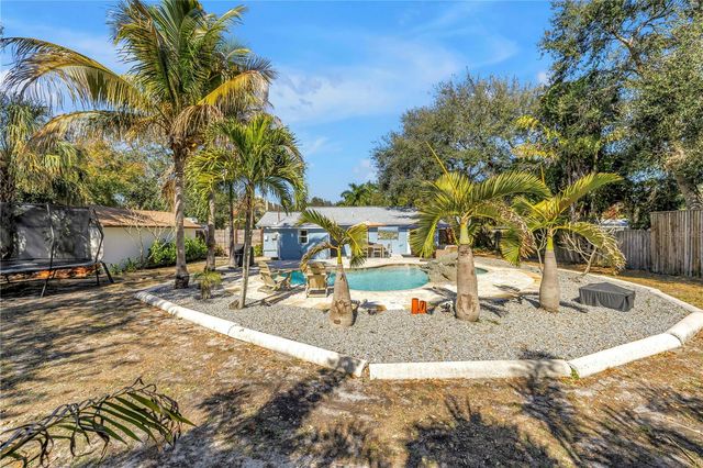 2834 W BAY HAVEN DRIVE, Tampa, FL 33611