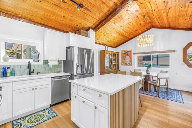 2834 W BAY HAVEN DRIVE, Tampa, FL 33611