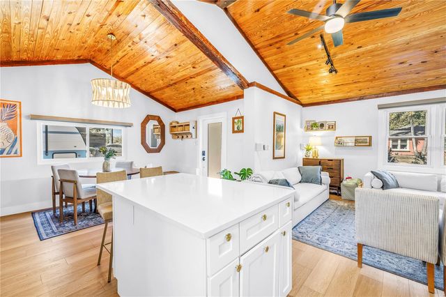 2834 W BAY HAVEN DRIVE, Tampa, FL 33611