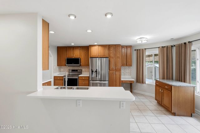 132 Gemstone Drive, Sneads Ferry, NC 28460