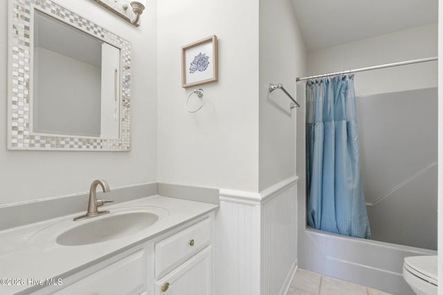 132 Gemstone Drive, Sneads Ferry, NC 28460