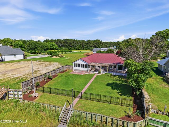 132 Gemstone Drive, Sneads Ferry, NC 28460