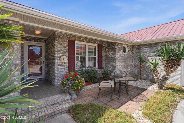 132 Gemstone Drive, Sneads Ferry, NC 28460