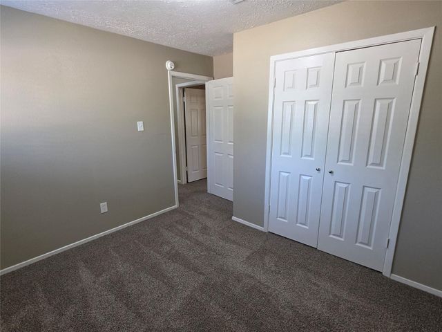 4302 Sloangate Drive, Spring, TX 77373