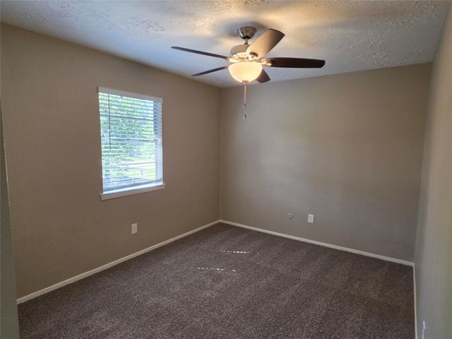 4302 Sloangate Drive, Spring, TX 77373