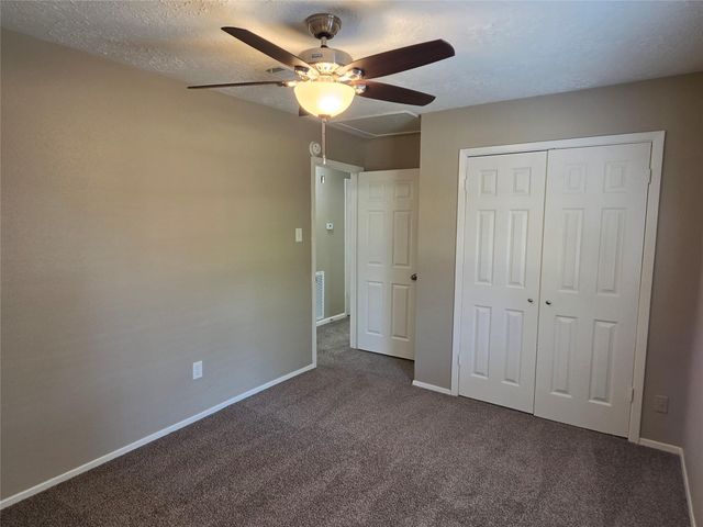 4302 Sloangate Drive, Spring, TX 77373
