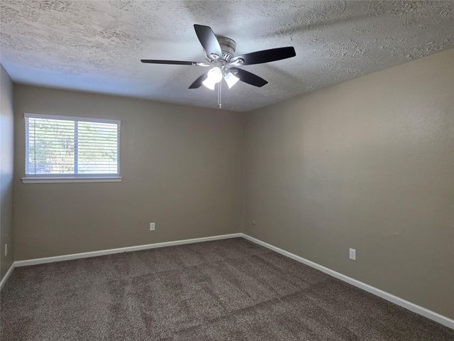 4302 Sloangate Drive, Spring, TX 77373