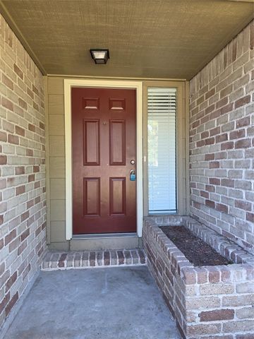 4302 Sloangate Drive, Spring, TX 77373