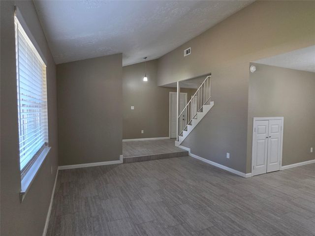4302 Sloangate Drive, Spring, TX 77373