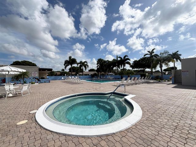 1624 SW 23rd Terrace, Deerfield Beach, FL 33442