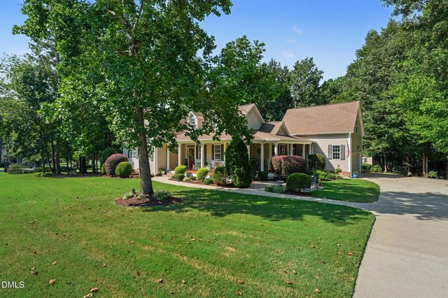 50 Regulator Drive, Clayton, NC 27520