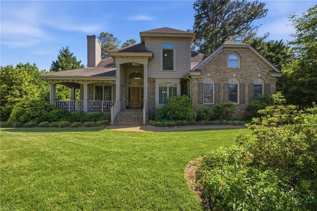 2404 Entrada DR, Virginia Beach, VA 23456