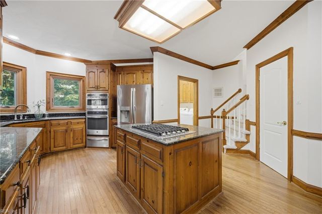 2404 Entrada DR, Virginia Beach, VA 23456