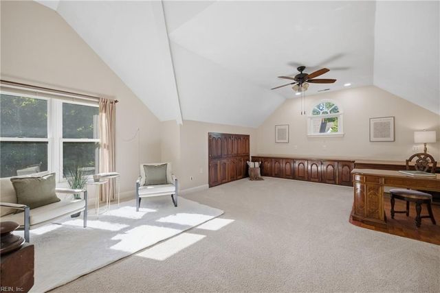 2404 Entrada DR, Virginia Beach, VA 23456