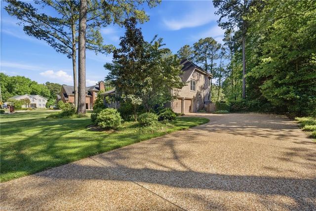 2404 Entrada DR, Virginia Beach, VA 23456