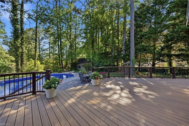 2404 Entrada DR, Virginia Beach, VA 23456