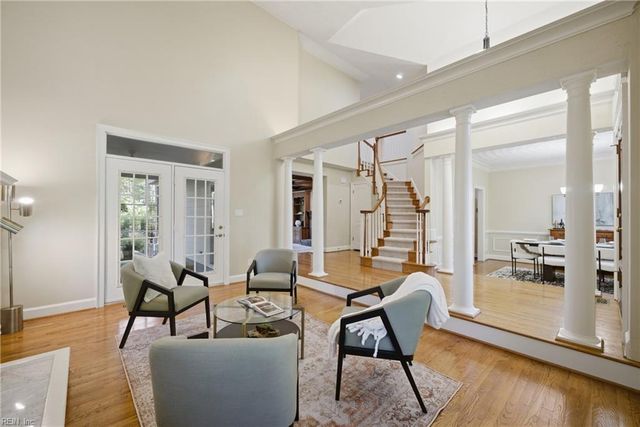 2404 Entrada DR, Virginia Beach, VA 23456