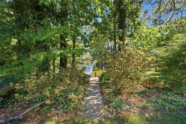 2404 Entrada DR, Virginia Beach, VA 23456