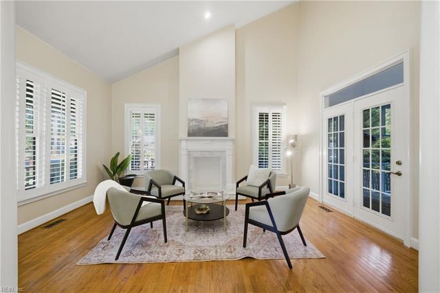 2404 Entrada DR, Virginia Beach, VA 23456
