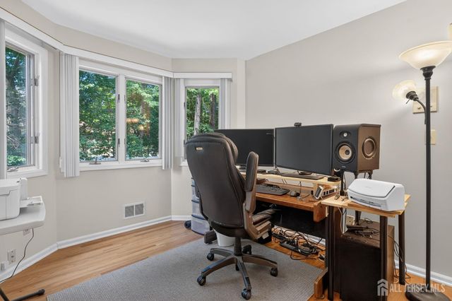 14 Gallo Way, Edison, NJ 08820