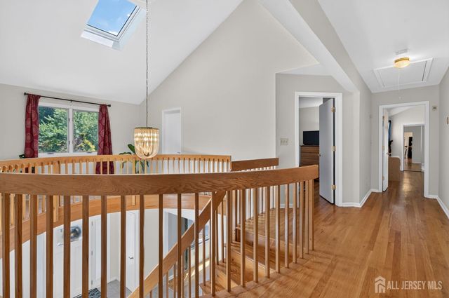 14 Gallo Way, Edison, NJ 08820