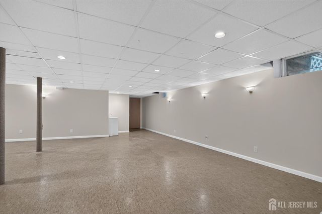 14 Gallo Way, Edison, NJ 08820