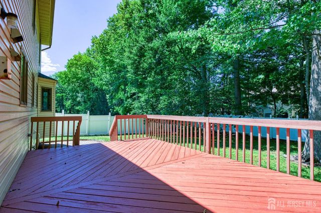 14 Gallo Way, Edison, NJ 08820