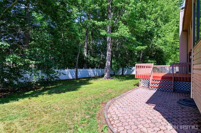 14 Gallo Way, Edison, NJ 08820