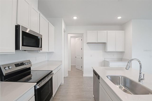 1253 DAISY HILL AVENUE, Dundee, FL 33838