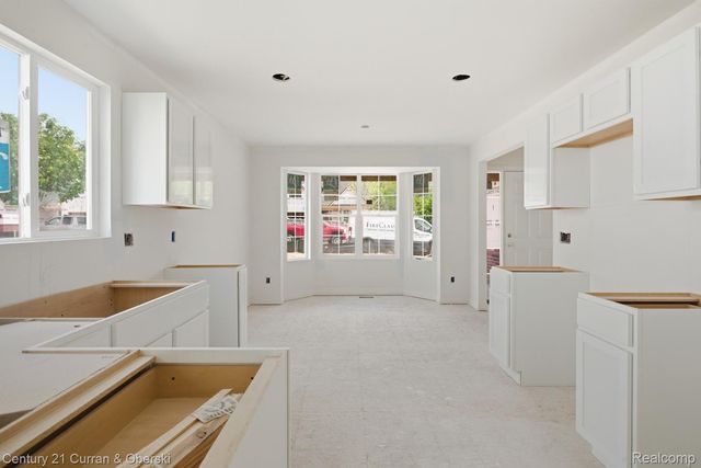 755 Nelsons Ridge Drive 1, Howell, MI 48843